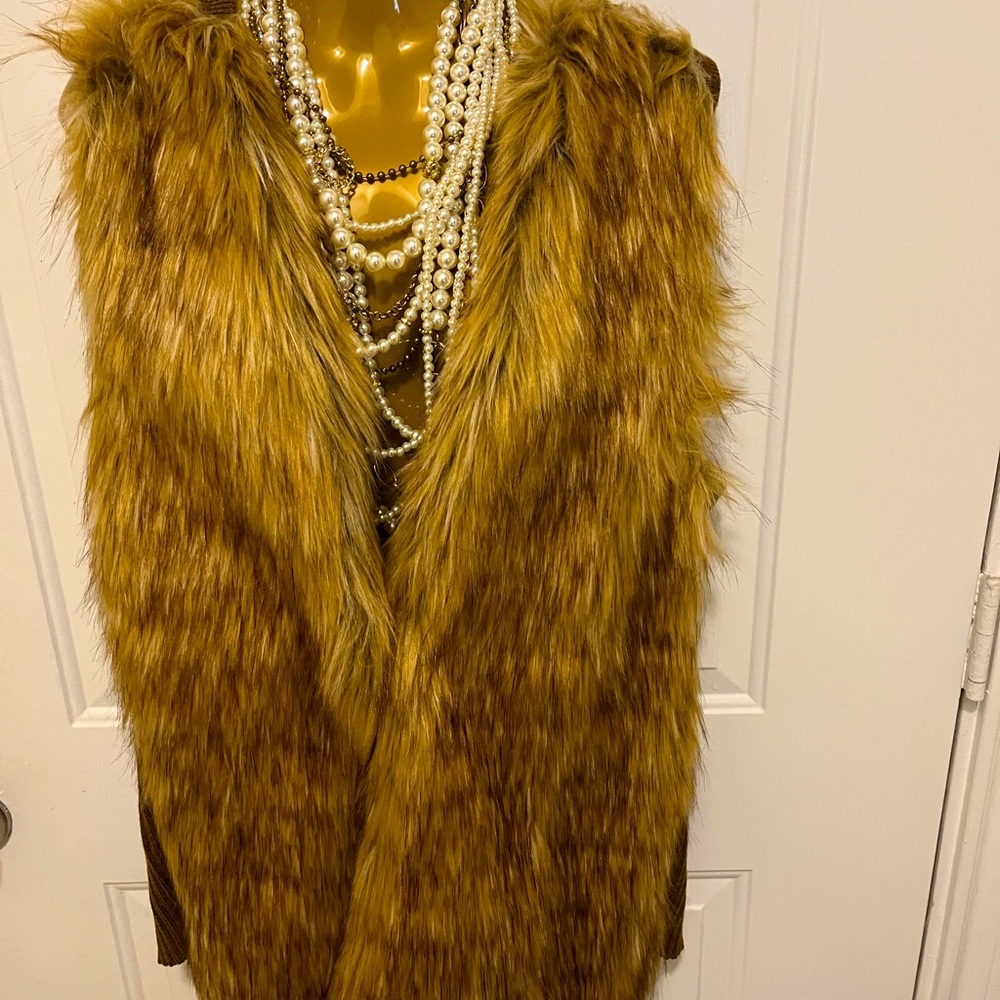 Brown Faux Fur Sweater Vest w/Hook Eye